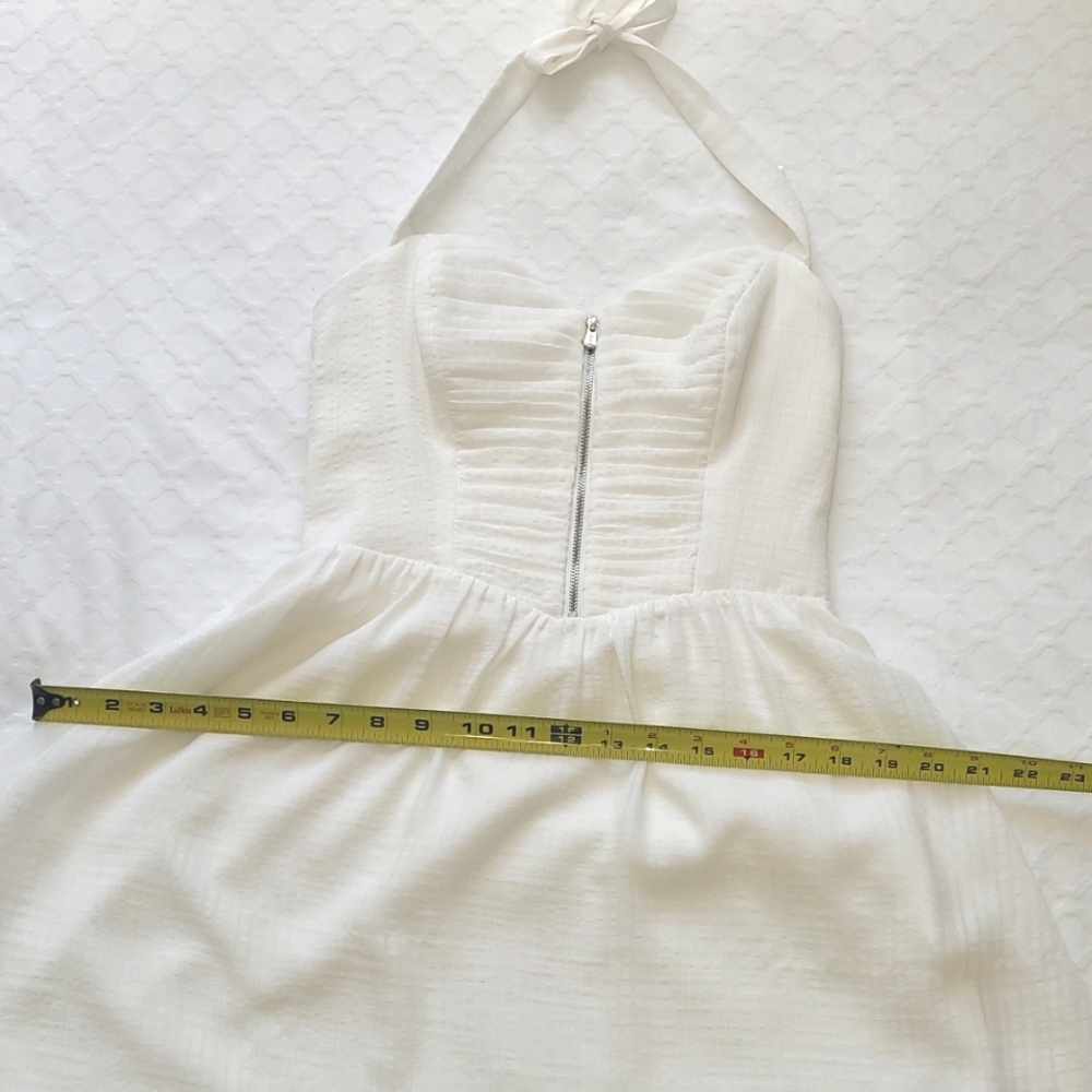 Off White Halter Mini Sundress - Picture 5 of 11